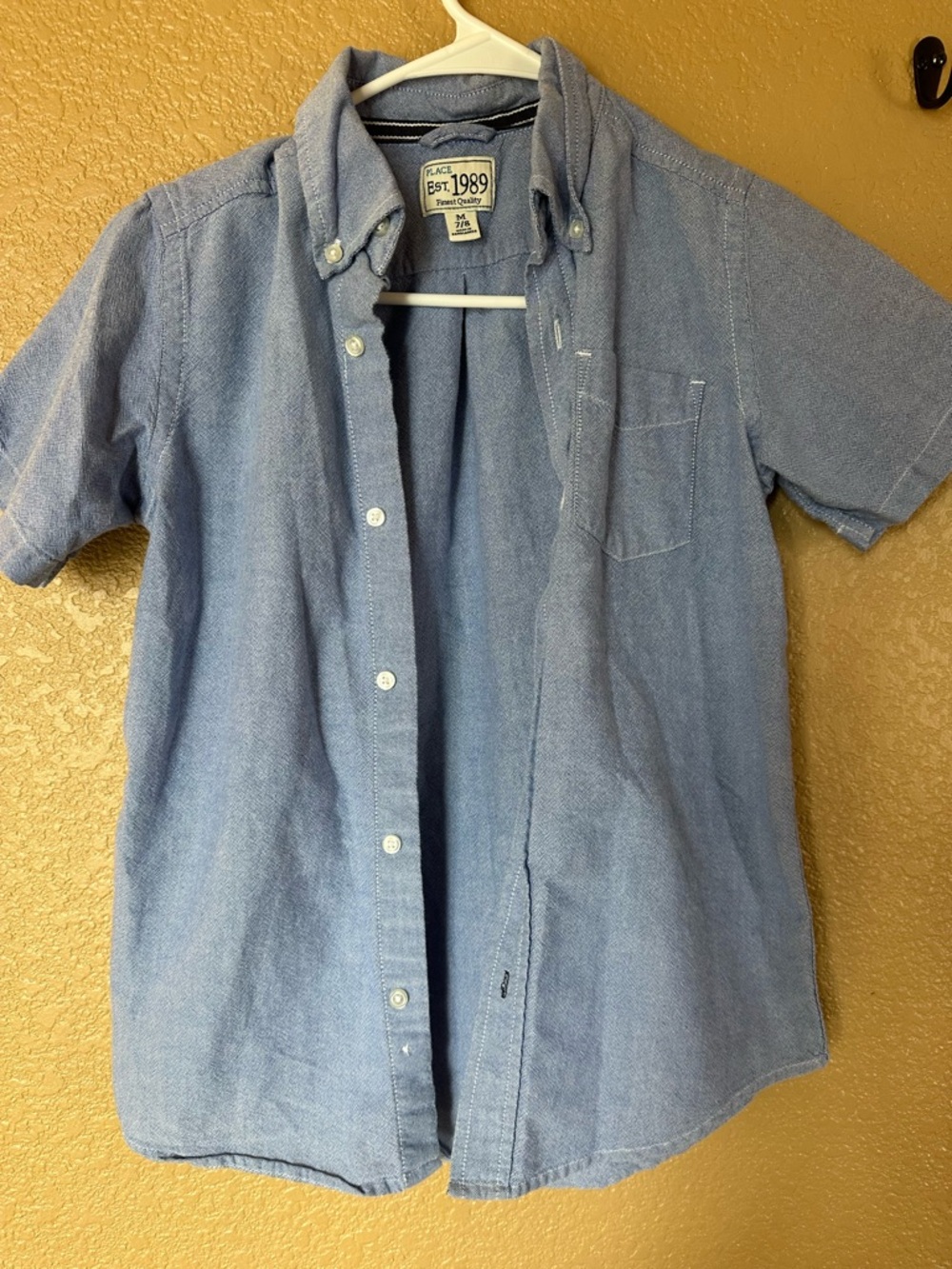 Boys The Children’s place button down shirt